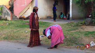 Avadhoota Thoppi Amma living Siddhar on the Perumbakkamroad in Tiruvannamalai Tamil Nadu INDIA [upl. by Eldred741]