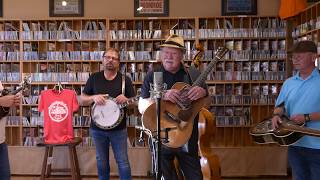 The Seldom Scene plays quotEverybodys Talkinquot at County Sales Floyd Virginia [upl. by Drahsar504]