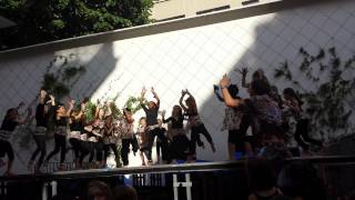 spectacle danse africaine CE1 Suresnes [upl. by Melisse874]