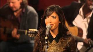 Indila  Run Run  Live in Paris [upl. by Inail]