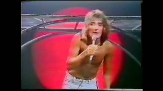 Rod Stewart  Pretty Flamingo  A night on the town TV special 1976 [upl. by Hallie218]