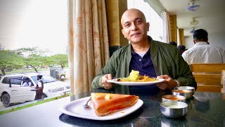 Breakfast Stop At The Very Popular SWATHI DELICACY On The Bangalore Mangalore Highway NH 75 Kunigal [upl. by Nosdrahcir]