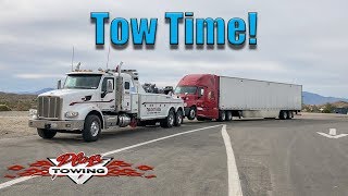 Tractor Trailer Tow Quick Hook And Book Tow [upl. by Eentihw]