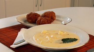 Krumplifőzelék fasírttal videó recept Potato Dish with Meatballs [upl. by Rush]