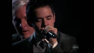 David Archuleta singing Contigo en la distancia at ALMA Awards [upl. by Nani]